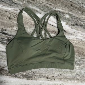 Lululemon free to be serene bra